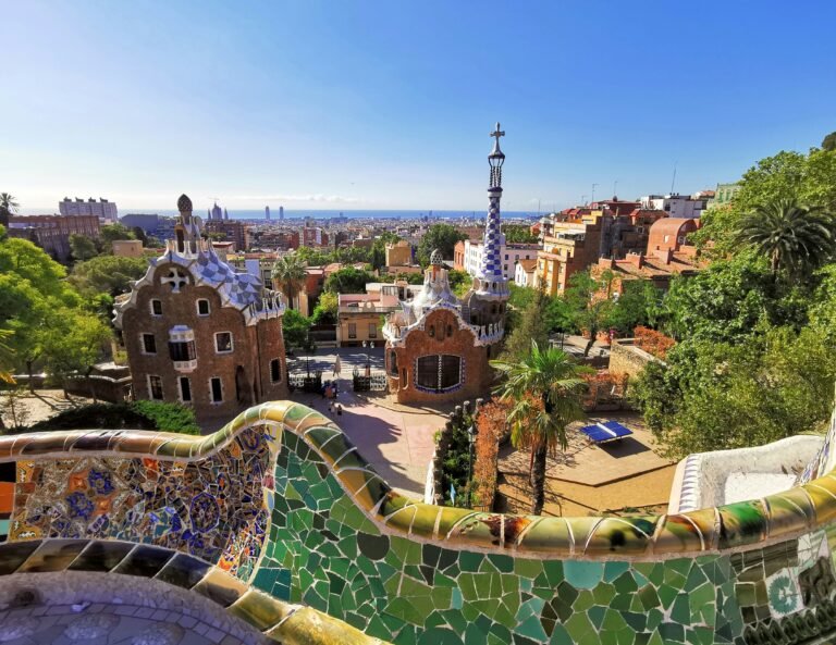 Park Güell view over Barcelona with Gaudí architecture and city skyline is on my Barcelona Bucket List