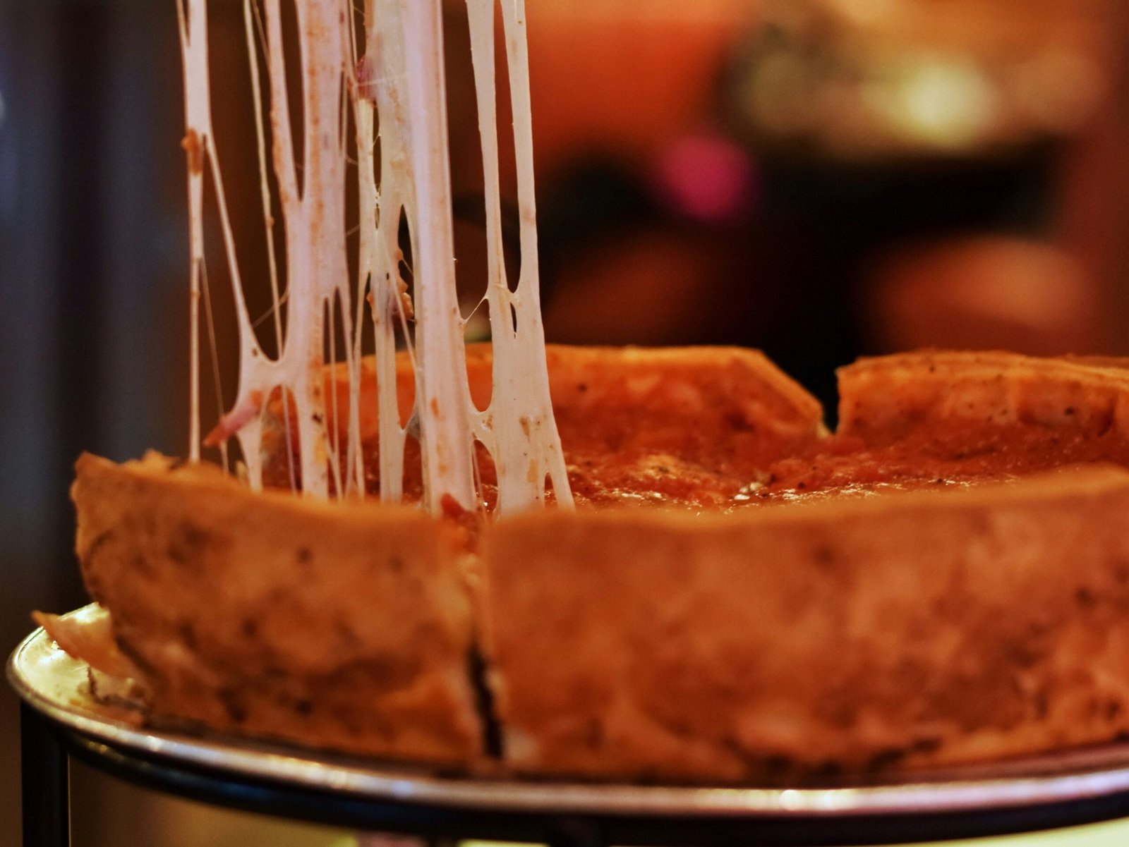 Chicago food table with classic local dishes and drinks