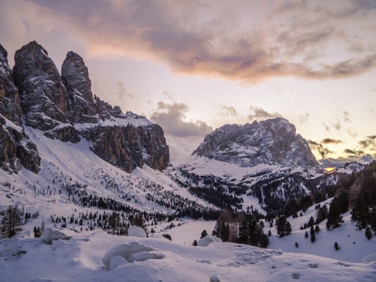Best Time to Visit the Dolomites (And What Nobody Tells You)