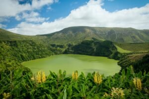 Things to Do in São Miguel: The Best of the Azores (+ How Many Days You Need)