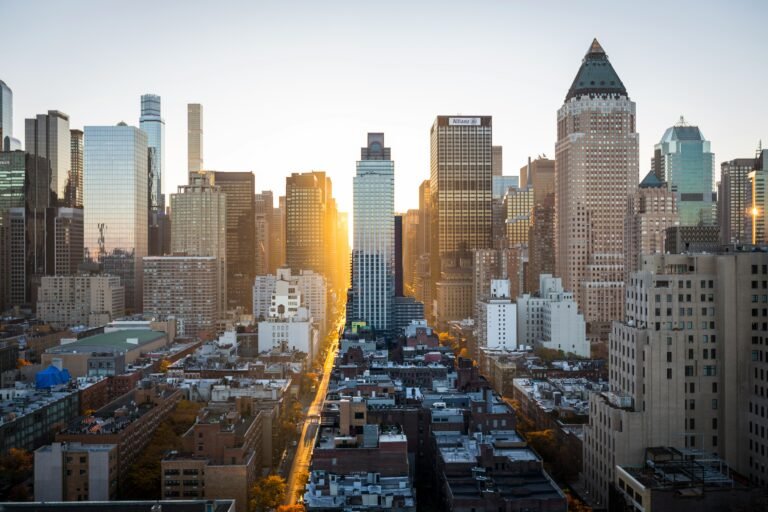 Where to Stay in NYC: Best Neighborhoods for First-Timers (+ All Budgets)
