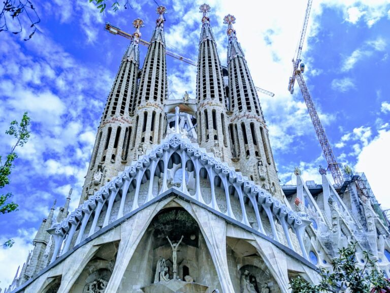 Sagrada Familia: Skip the Line or Not? (Honest Guide)