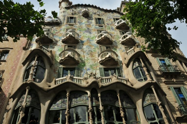 Casa Batlló Barcelona: Inside Look, Ticket Prices & the Complete Gaudí Trail