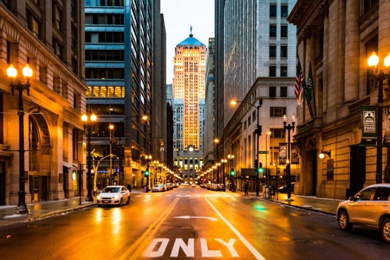 Chicago Hop-On Hop-Off Bus: Is It Worth the Money?