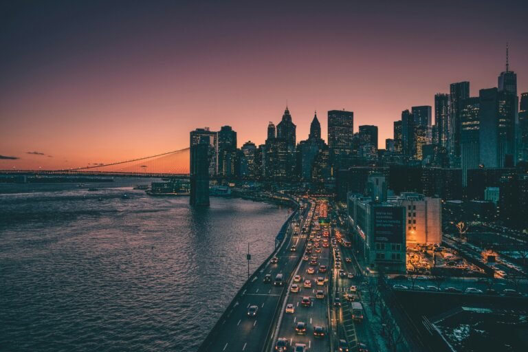 NYC Travel Costs 2026: The Honest New York City Budget Guide (Hotels, Food, Transport & Tickets)
