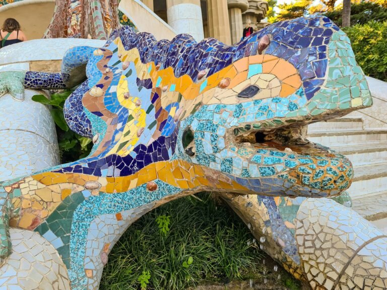 Park Güell and Sagrada Família: How to Do Both Gaudí Icons in One Day