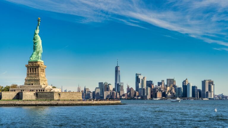 One Day in New York: Statue of Liberty, 9/11 Memorial & Times Square