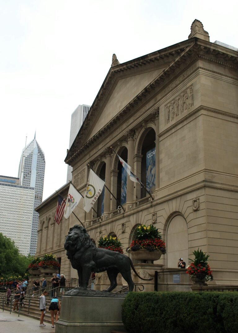 Art Institute of Chicago Free Days: Who Actually Qualifies